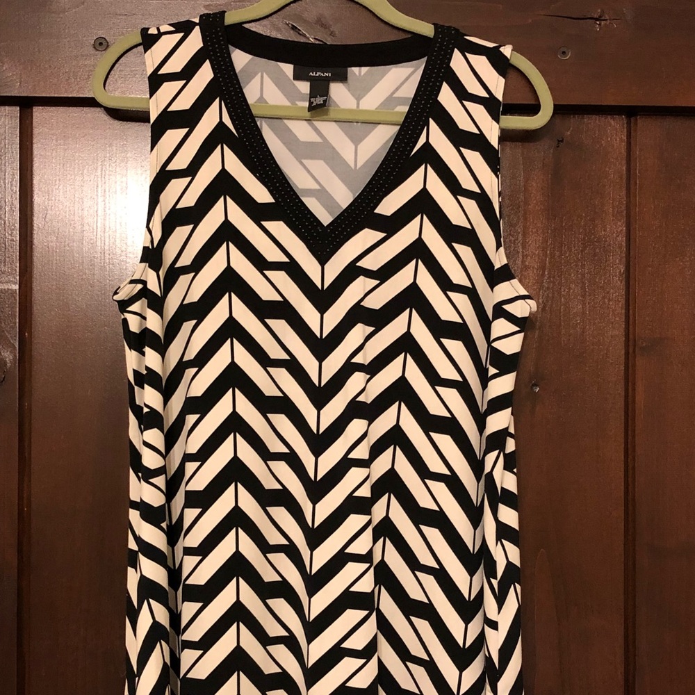 -Alfani Black print tunic